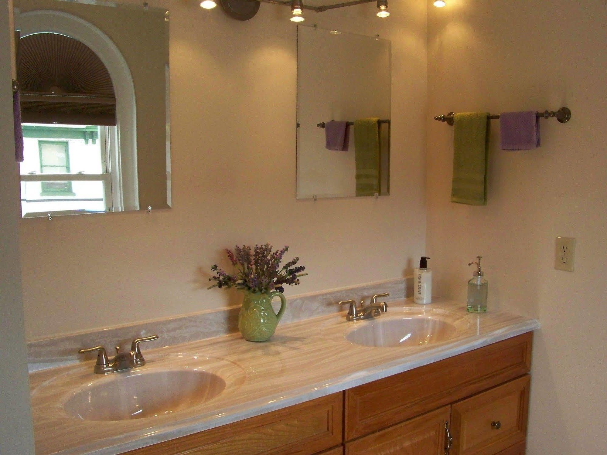 Connellsville Bed And Breakfast ภายนอก รูปภาพ
