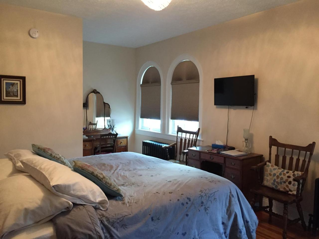 Connellsville Bed And Breakfast ภายนอก รูปภาพ