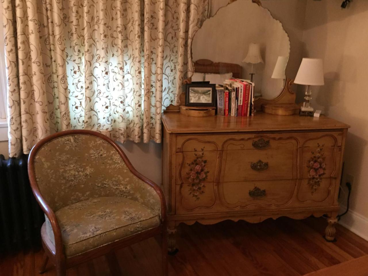 Connellsville Bed And Breakfast ภายนอก รูปภาพ