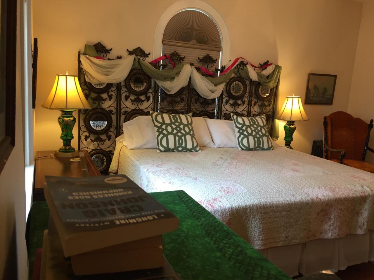 Connellsville Bed And Breakfast ภายนอก รูปภาพ
