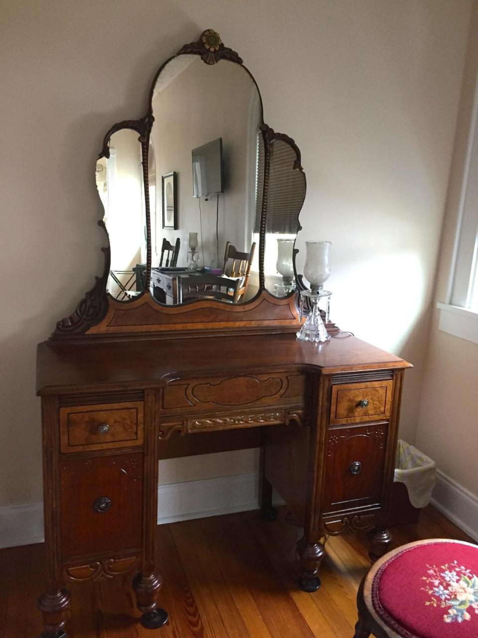 Connellsville Bed And Breakfast ภายนอก รูปภาพ